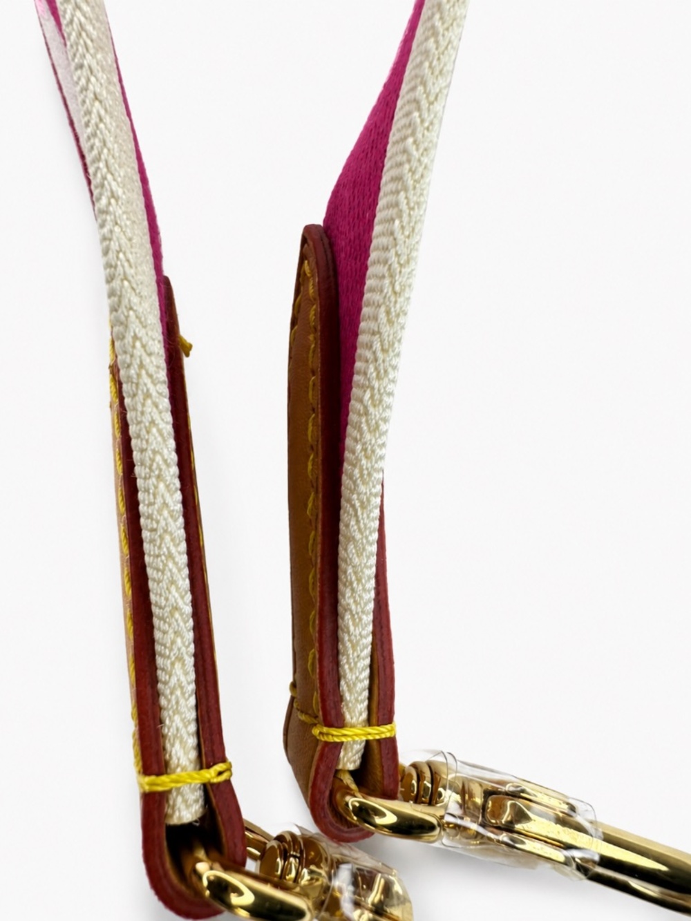1355 NWT Louis Vuitton Bandoulière Jacquard Shoulder Strap – One Size – Fuchsia - Picture 14 of 15